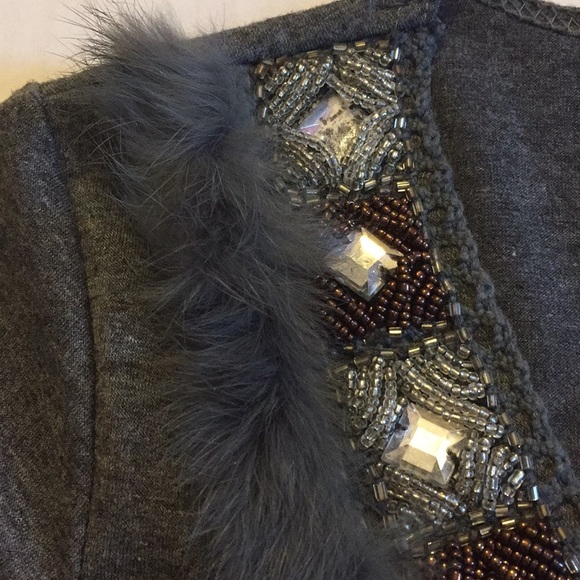 Lulumari Tops - Faux Fur EMBELLISHED TOP gems v-neck beading bling​ grey knit jersey holiday